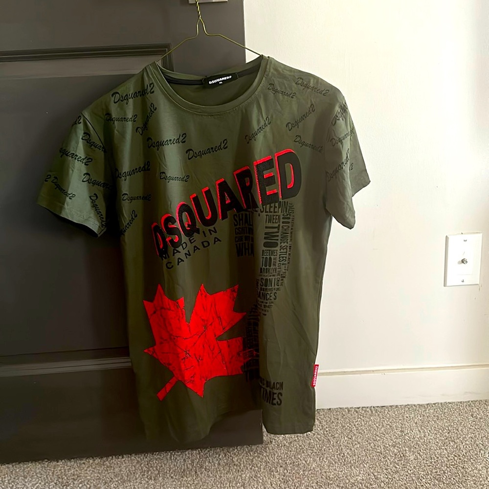 DS squared T shirt XL brand new